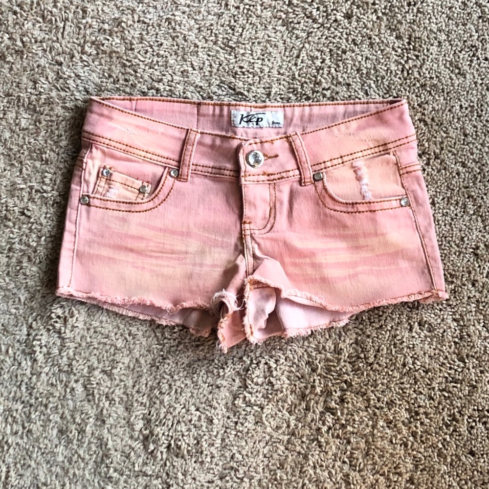 Klip Jeans- pink distressed denim shorts